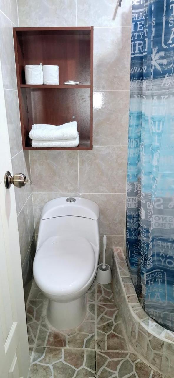 Hotel Ideal, Your House In Реталулеу Екстер'єр фото